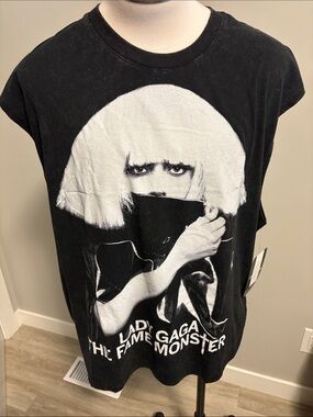 Lady Gaga Black Graphic Tank Top – The Fame Monster